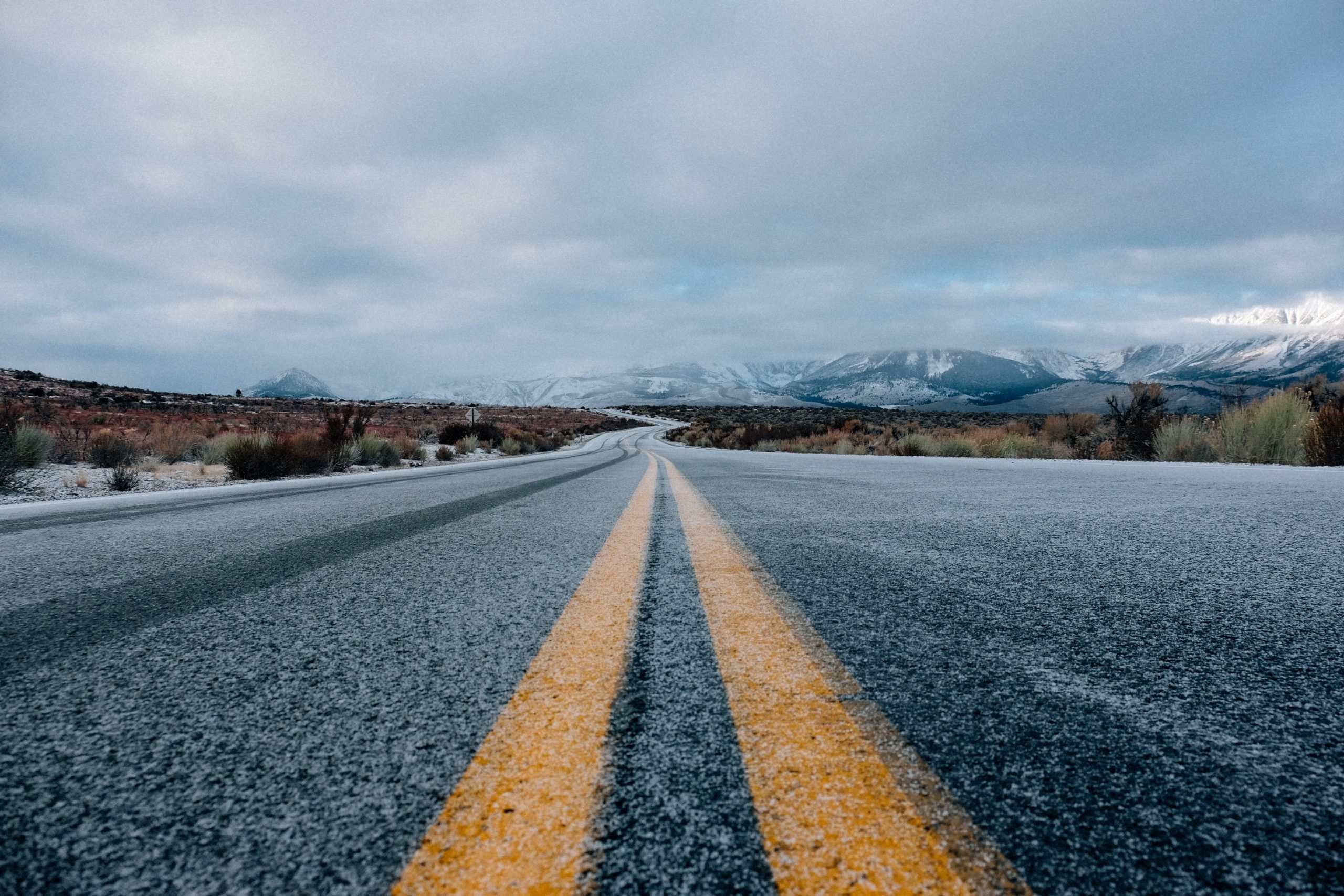 WHY IS MY ASPHALT DRIVEWAY FALLING APART?