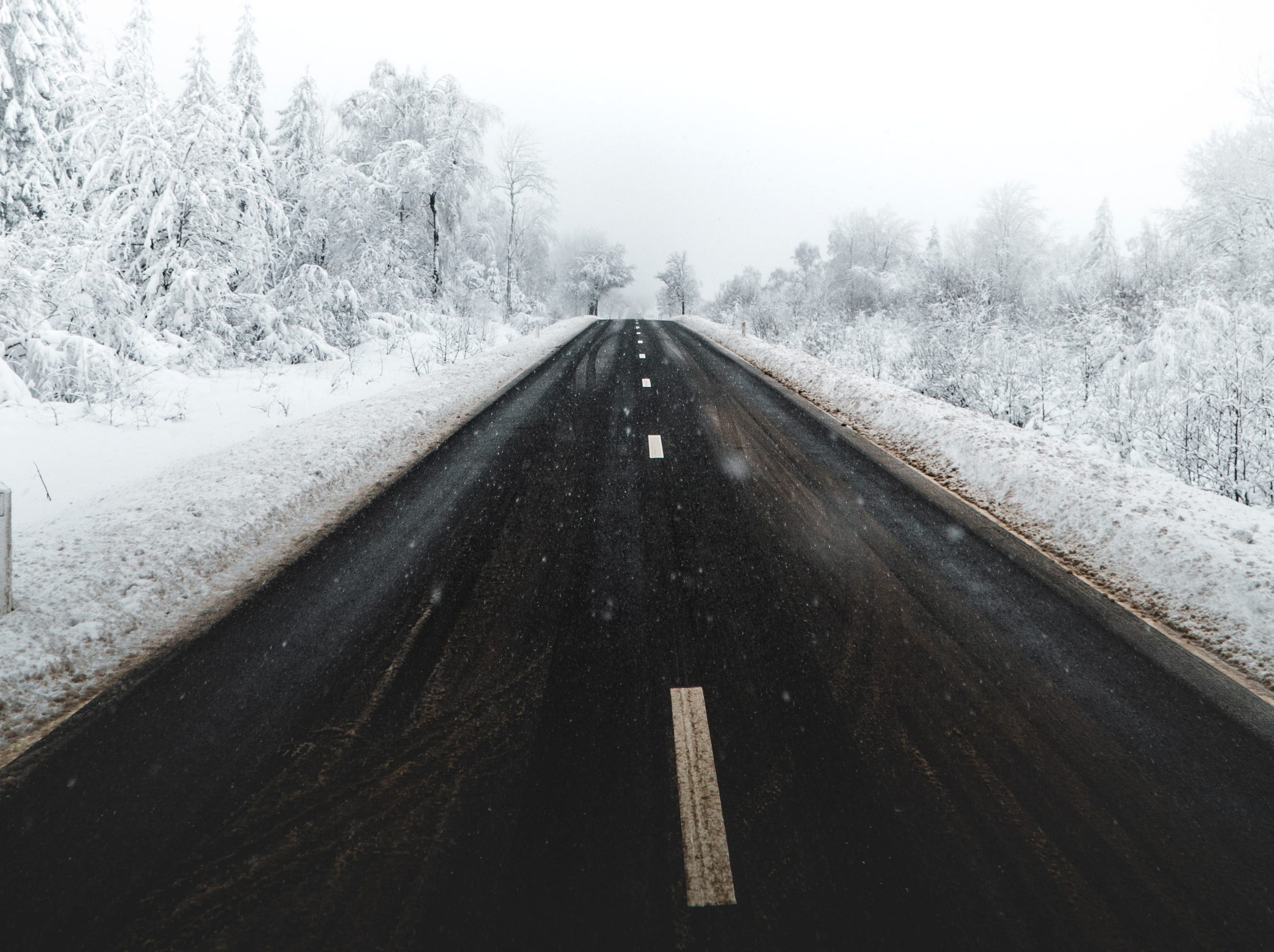WINTER CONDITIONS AND THEIR EFFECT ON ASPHALT DRIVEWAYS